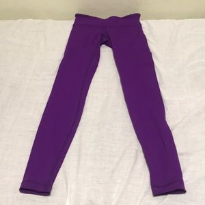 Lululemon purple under size 4